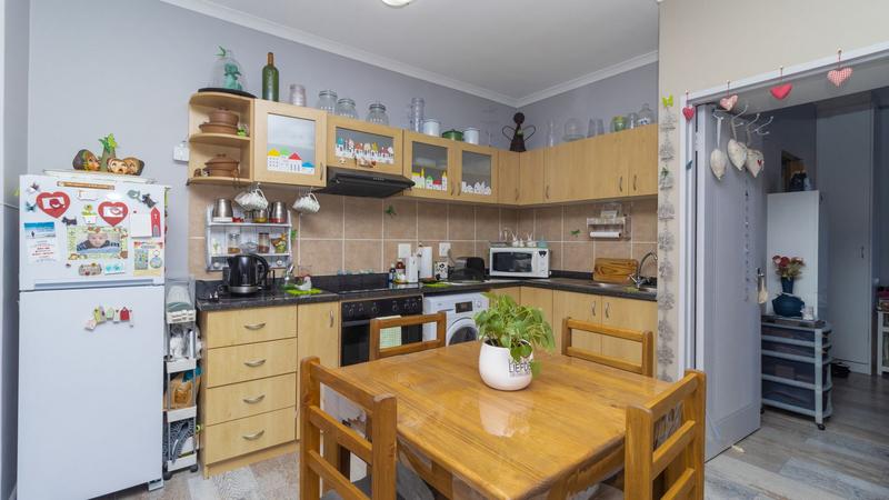 1 Bedroom Property for Sale in Burgundy Western Cape